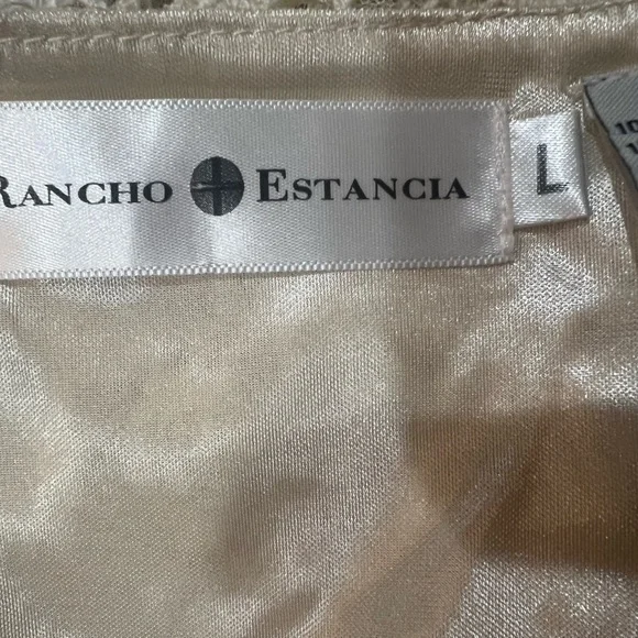 Women’s size L cream color dress - Picture 3 of 3